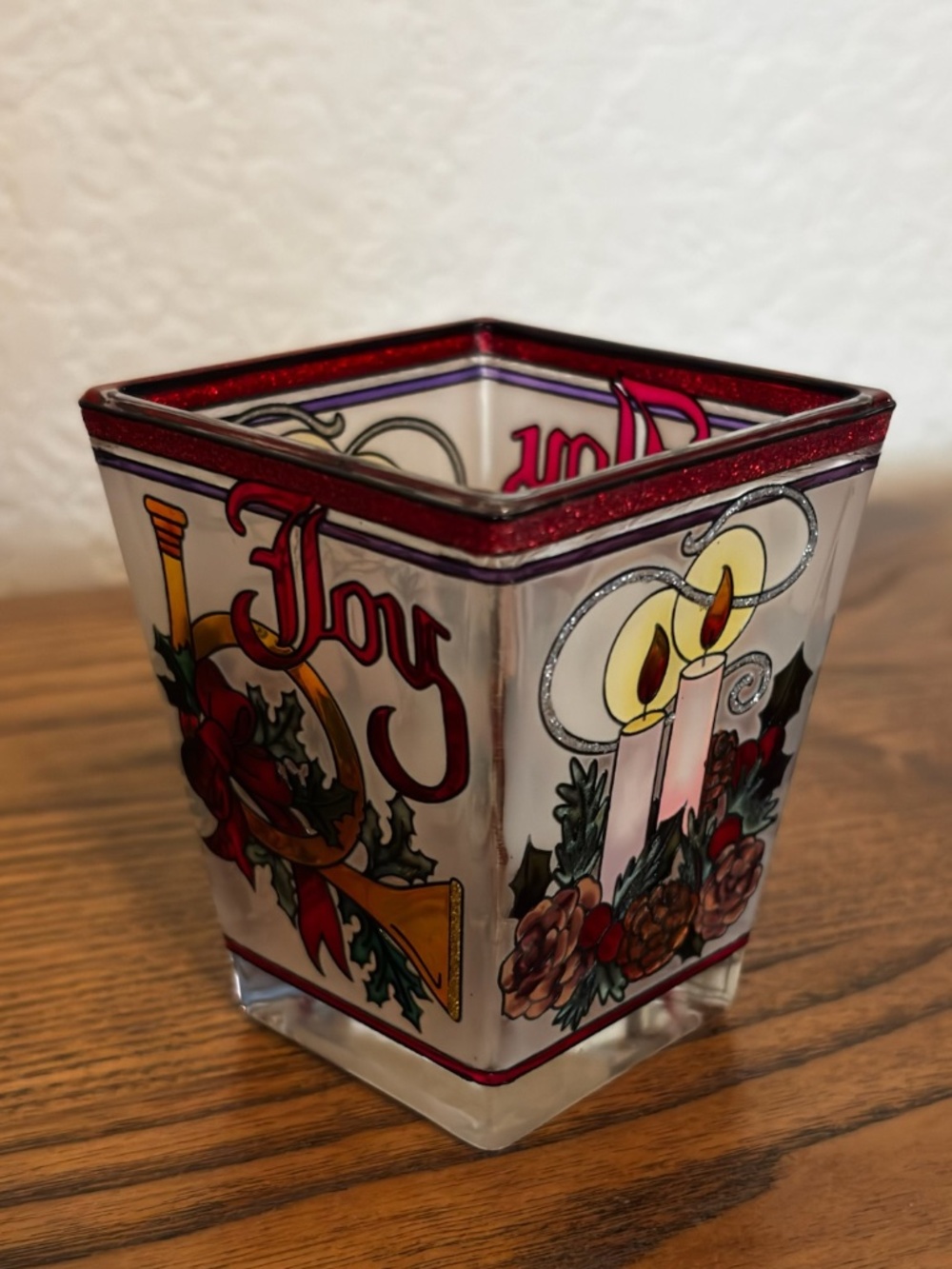 Amia Christmas Stained Glass Votive Holder